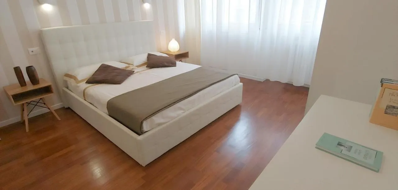 Guest house Central Dimora Duchessa Hotel Florence Italy